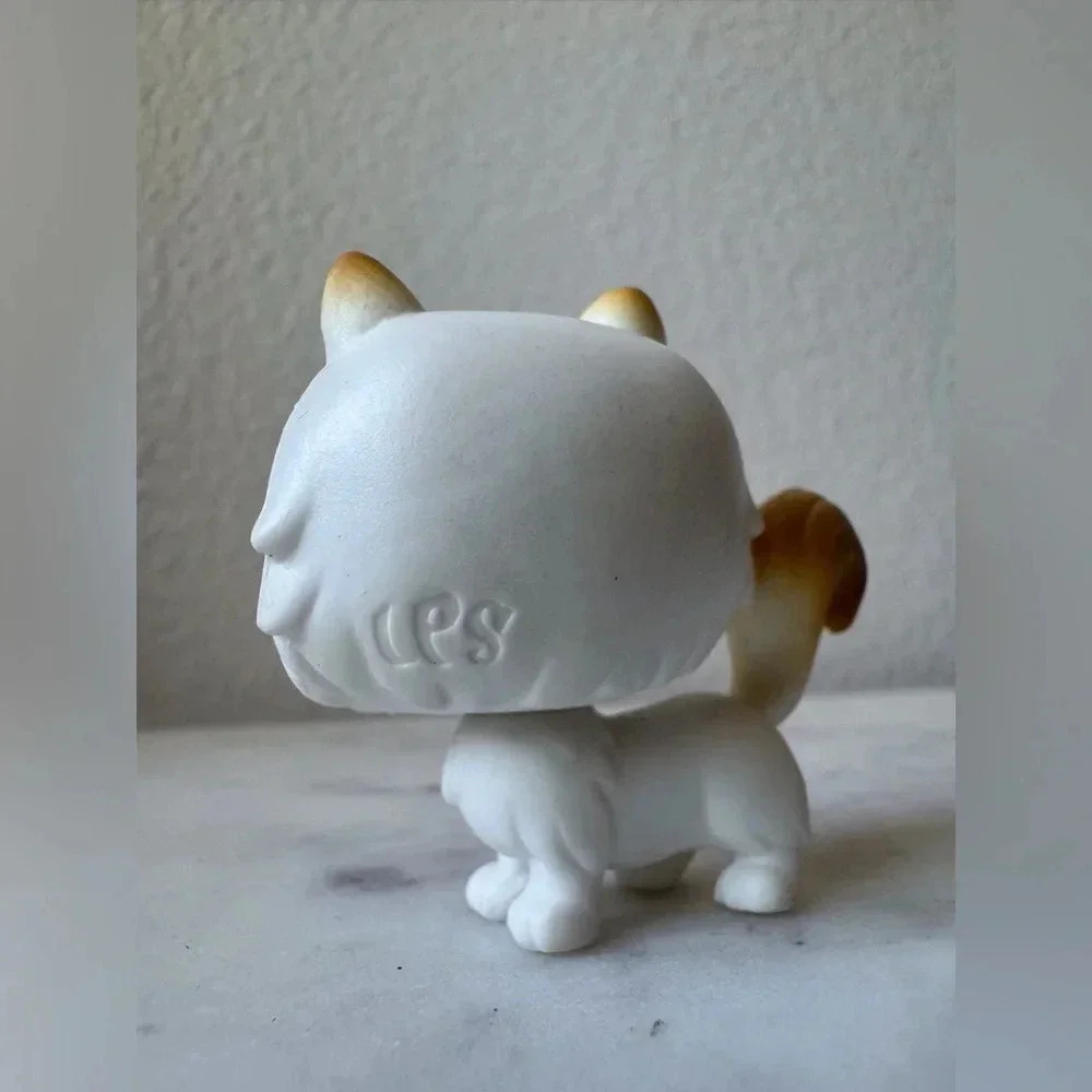 Littlest Pet Shop Authentic‎ Himalia Cattrick White Himalayan Blue Eye Cat - Picture 2 of 4